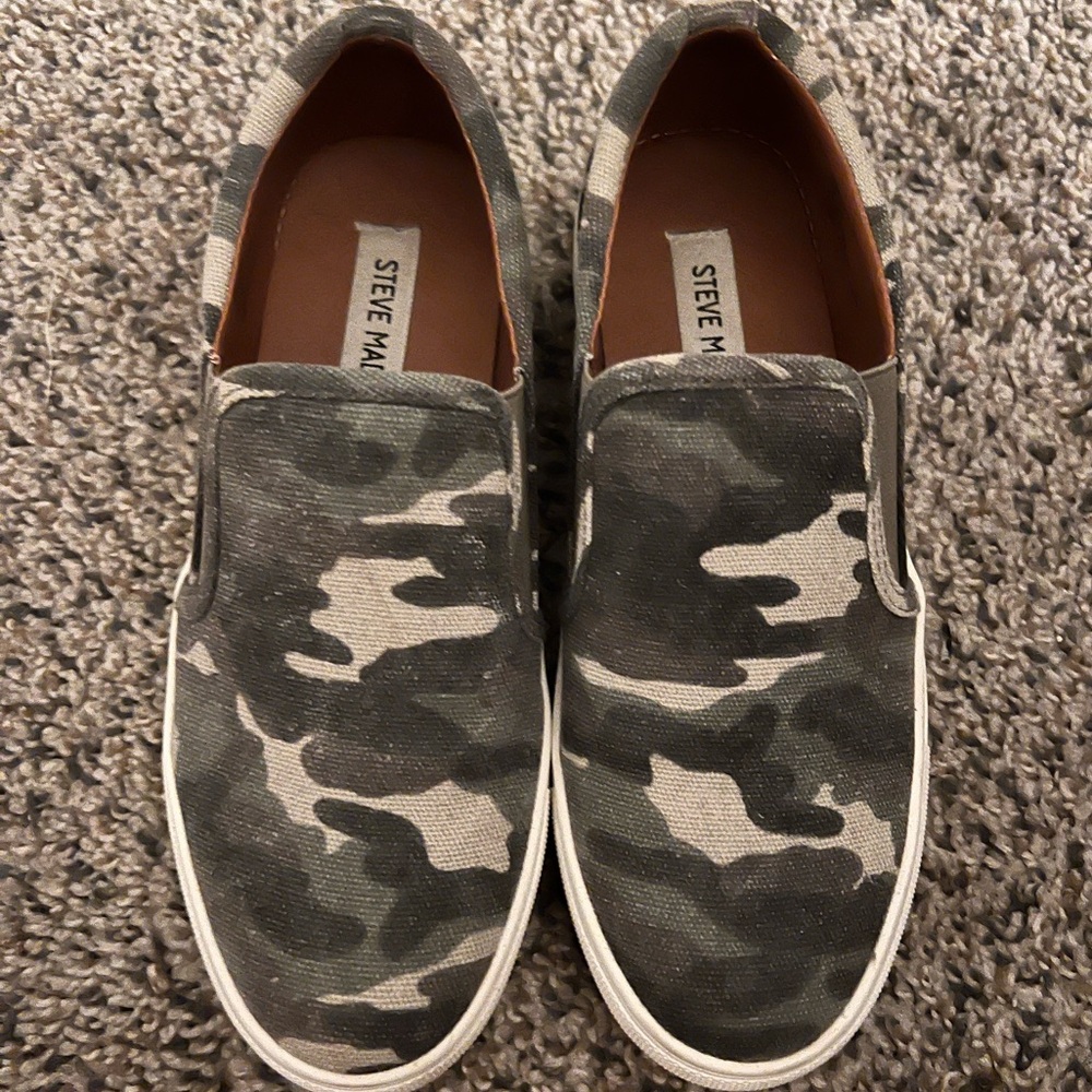 Steve Madden Camo Shoes
